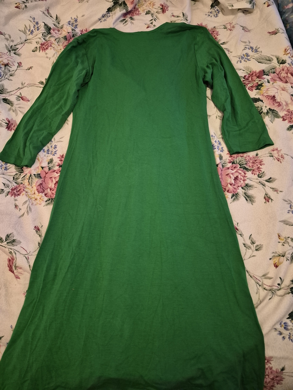 Olian Green Knot-Front Maternity Maxi Dress - Picture 3 of 4